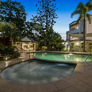 **** Aparthotel The Lookout Australia